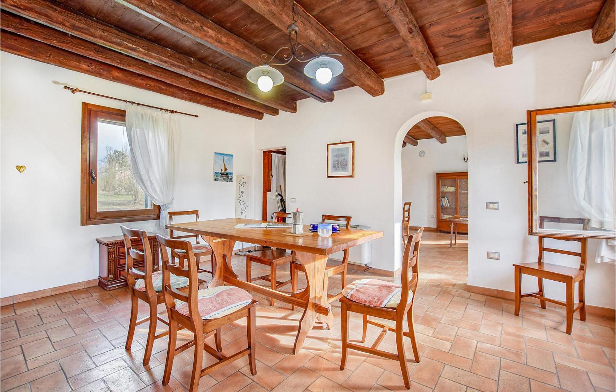 2 Bedroom Awesome Home In Taglio Di Po Ro Porto Viro Luaran gambar